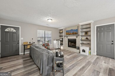 4685 Barnes Ct, Loganville, GA 30052 - photo 6