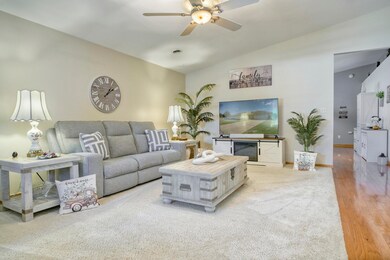 9815 Hart St, Saint John, IN 46373 - photo 6