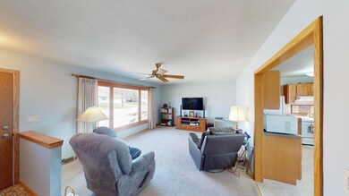 16639 S 10th St, Galesville, WI 54630 - photo 3