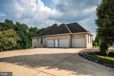 8099 Meadowland Dr, Locust Grove, VA 22508 - photo 4