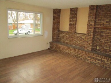 836 Hubbard Dr, Longmont, CO 80504 - photo 2