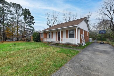 3010 Paddington St, Greensboro, NC 27406 - photo 3