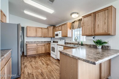 electric or gas range