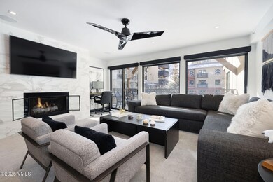 montaneros_304_interior_living_b