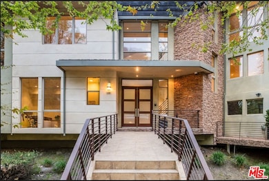 3685 Mandeville Canyon Rd, Los Angeles, CA 90049 - photo 3