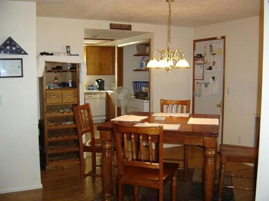 1187 Glengrove Ave, Central Point, OR 97502 - photo 7