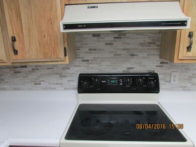 Gorgeous Tile Back Splash