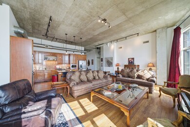 The Tanglewood Lofts unit 510, Houston, TX 77057 - photo 7