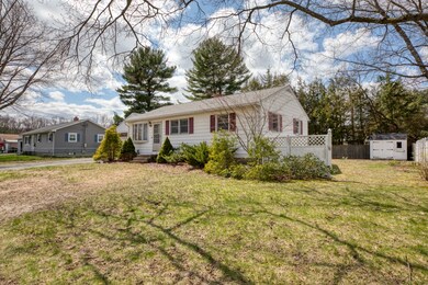 27 Arnold St, Ludlow, MA 01056 - photo 3
