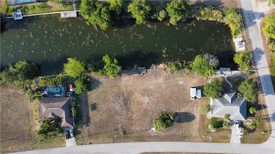 View of property location featuring a large body o
