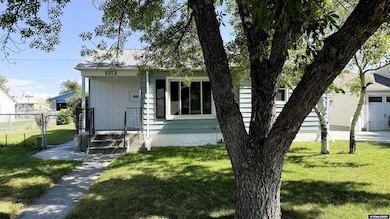 739 S 13th St, Worland, WY 82401 - photo 3