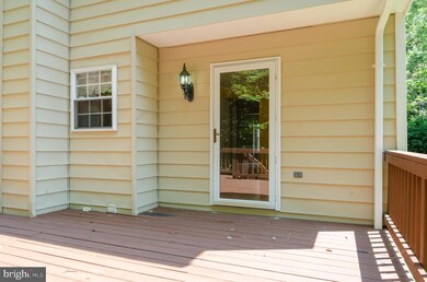 15226 Streamside Ct, Dumfries, VA 22025 - photo 5