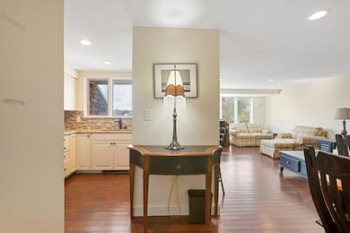 143 Beach Ave unit 203, Kennebunk, ME 04043 - photo 5