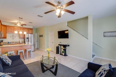 1229 Century Oaks Dr unit A, Gulfport, MS 39507 - photo 4