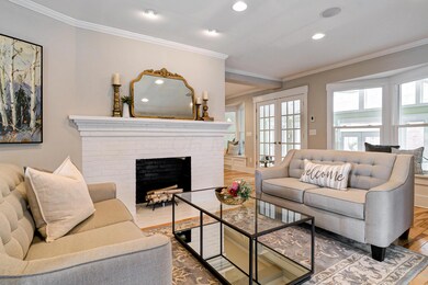 1452 Wyandotte Interiors-mls-19