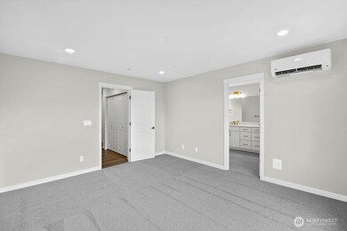 13216 NE 127th Unit B ~ Ready Now