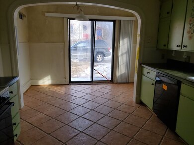 56 Mulberry St, Claremont, NH 03743 - photo 5