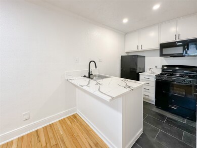 1508 California St unit 10, Houston, TX 77006 - photo 6