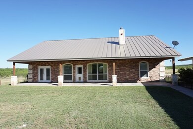 11582 Twin Lakes Ln, San Angelo, TX 76904 - photo 5