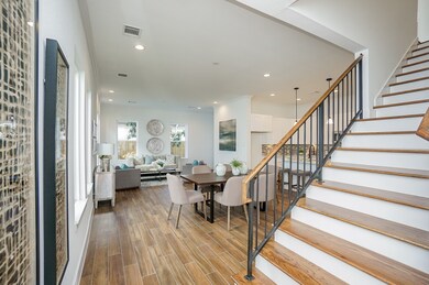 This magnificent open floor plan seamlessly combin