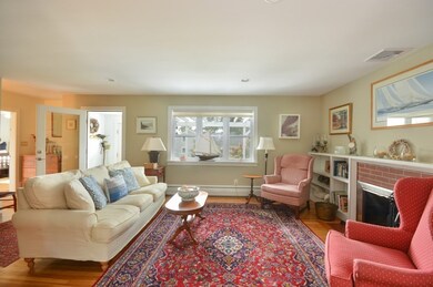 31 Wilson St, South Dartmouth, MA 02748 - photo 7