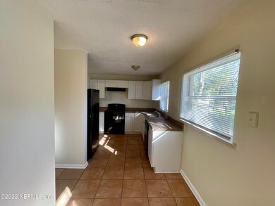 7441 Strato Rd, Jacksonville, FL 32210 - photo 5