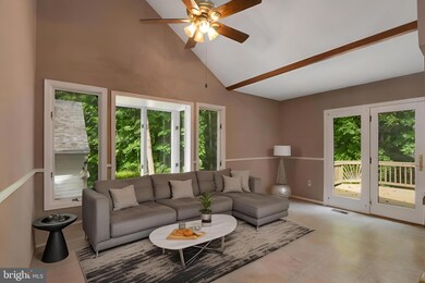 12719 Banner Plantation Dr, Fredericksburg, VA 22407 - photo 4