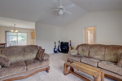 113 Belvedere Dr Holly Ridge-large-007-0