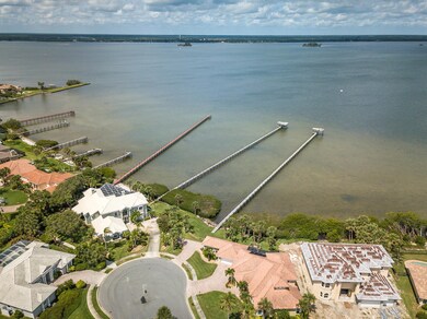 500 Ft Covered Boat Dock w/Lift