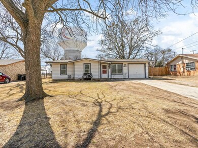 1807 Virginia Place, Cleburne, TX 76033 - photo 3