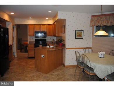 73 Makefield Rd, Yardley, PA 19067 - photo 7