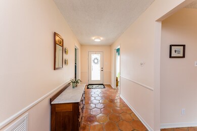 10206 Briar Forest Dr, Houston, TX 77042 - photo 4