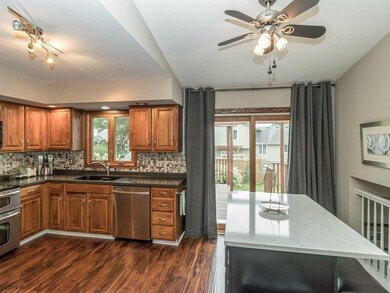 5216 Dakota Dr, West Des Moines, IA 50265 - photo 6