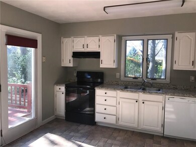 3 Beach Ave unit A, Newport, RI 02840 - photo 4