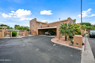 1125 E North Ln unit 3, Phoenix, AZ 85020 - photo 4