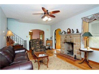 Living Room.