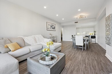 206 Shearwater Ct W unit 74, Jersey City, NJ 07305 - photo 2