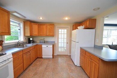 15 Faculty Rd, Durham, NH 03824 - photo 6