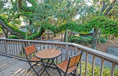 DSC_0062_porch 2_fxed