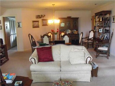 Living Room LIVING ROOM INTO DINING ROOM