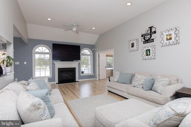 1002 Juniper Ct, West Deptford, NJ 08096 - photo 5