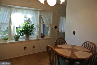 6903 Circle Rd, Middle River, MD 21220 - photo 6