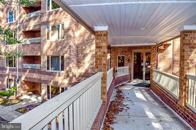 23140 Cobblestone Ln unit 207, California, MD 20619 - photo 6