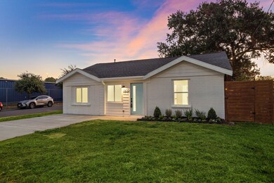 1822 Lula St, Houston, TX 77009 - photo 5