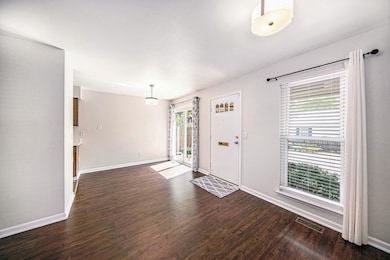 2918 Whittier Ct, Ann Arbor, MI 48104 - photo 7