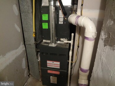 5606 Annapolis Rd, Bladensburg, MD 20710 - photo 7