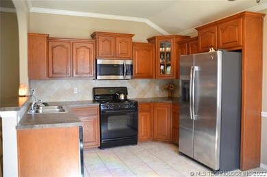 128 W 134th Ct N, Skiatook, OK 74070 - photo 4