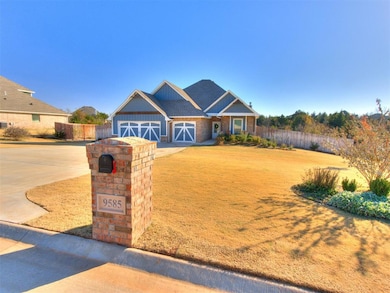 9585 Blue Bonnet Blvd, Edmond, OK 73025 - photo 2