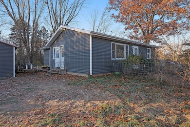 631 Marsh Rd, Plainwell, MI 49080 - photo 3