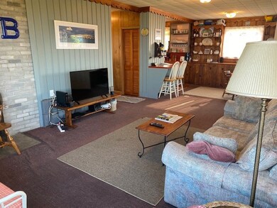 299 Tuckerman Ave, Middletown, RI 02842 - photo 7